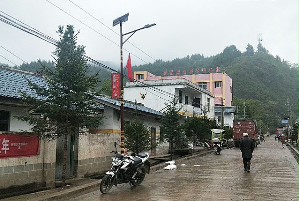 四川凉山雷波县led太阳能路灯