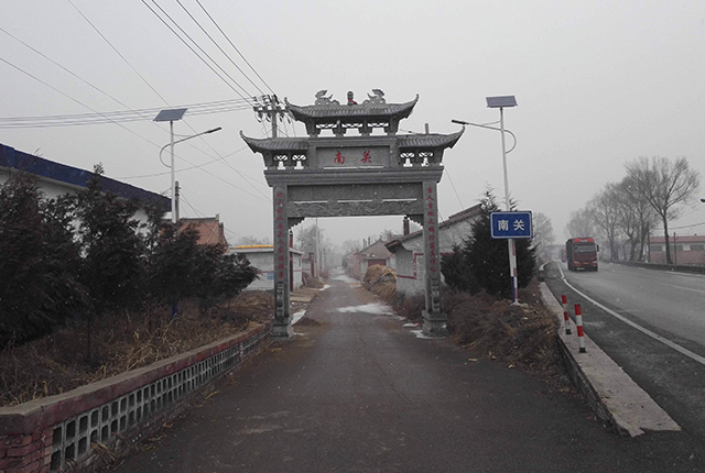 新农村LED太阳能路灯