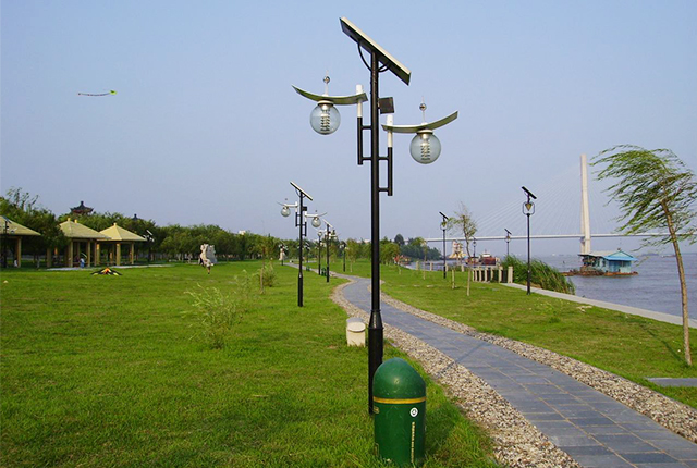 公园LED太阳能庭院灯