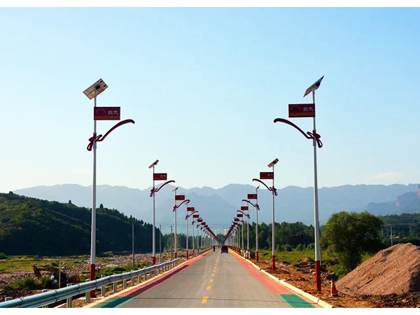 LED太阳能路灯